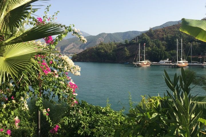 سوميﻼ دير