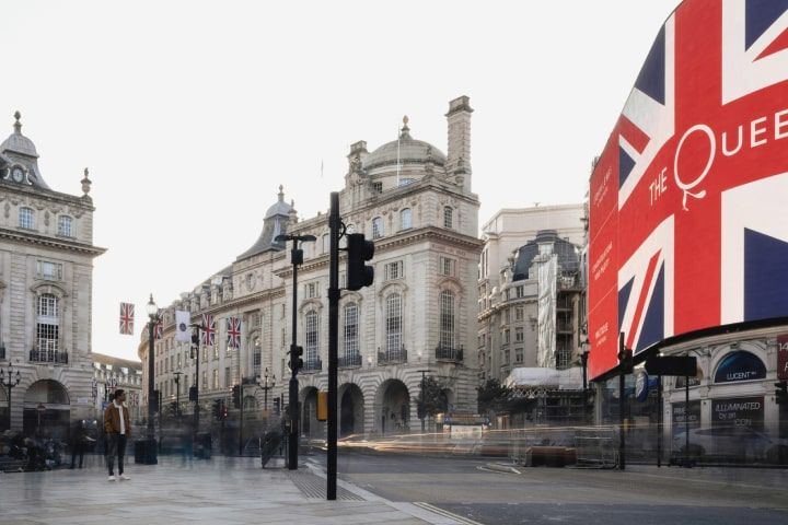Top 10 Tourist Places: West End